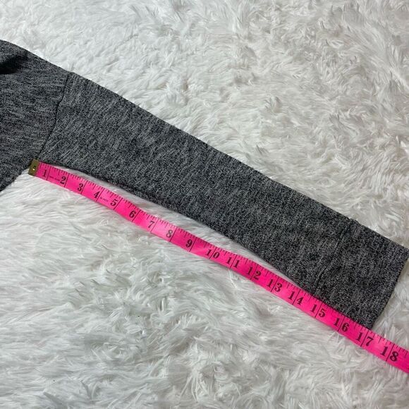Eddie Bauer Sweater Womens Size XS Gray Wrap Shawl Snaps Long Sleeve - Picture 9 of 10